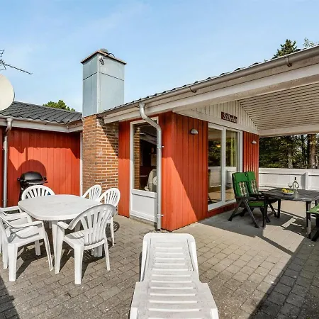 Holiday home Gabriela - 1km From The Sea In Western Jutland By Interhome *
