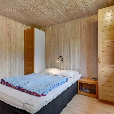 Gabriela - 1km From The Sea In Western Jutland By Interhome