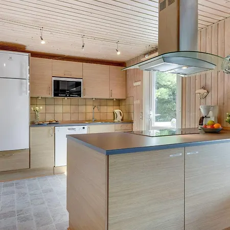 Gabriela - 1km From The Sea By Interhome *